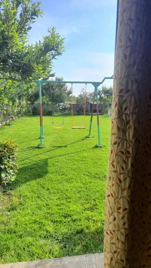 Room With Private Garden Shkoder Bagian luar foto