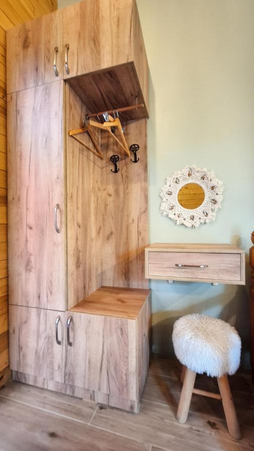 Room With Private Garden Shkoder Bagian luar foto